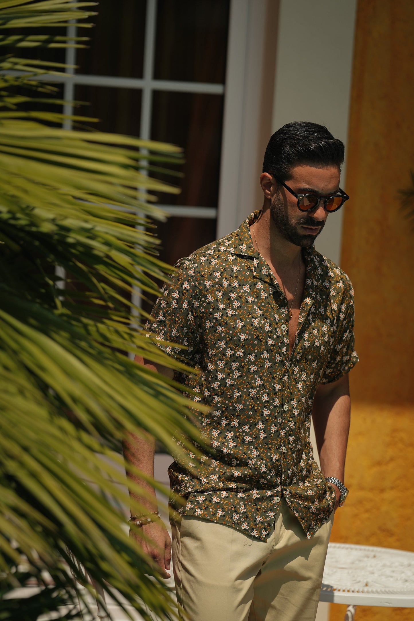 DONATO TROOP FLOWER PRINT SHIRT