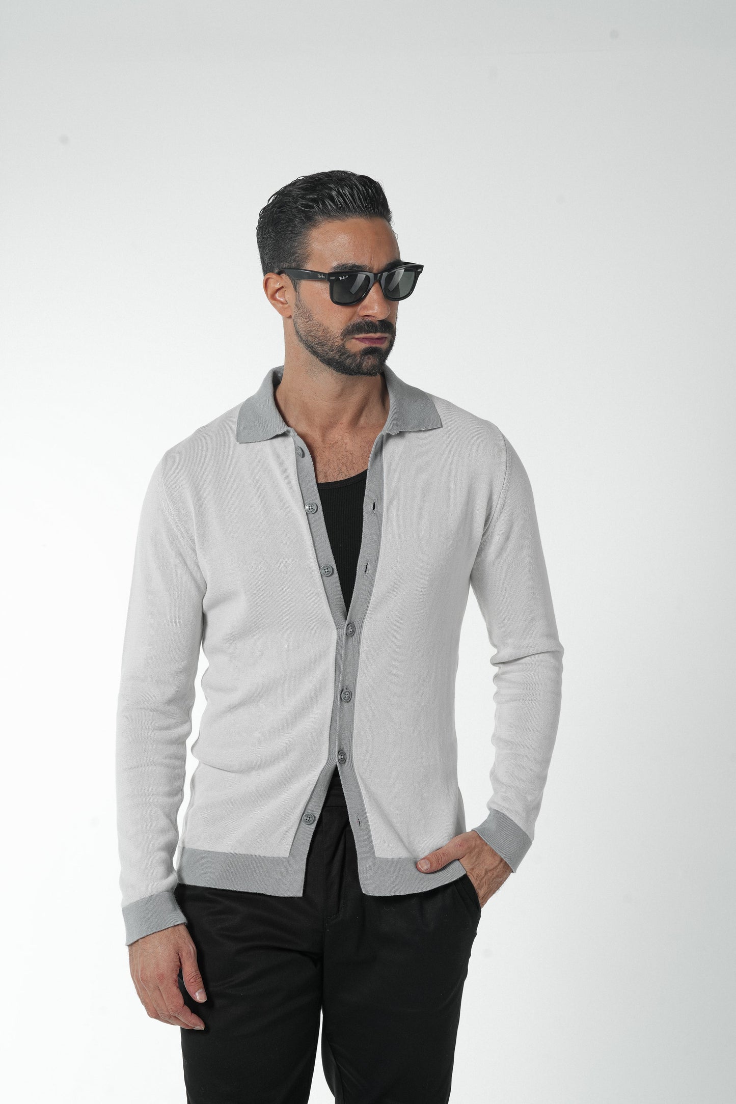 DONATO LIGHT GREY BUTTONED CARDIGAN
