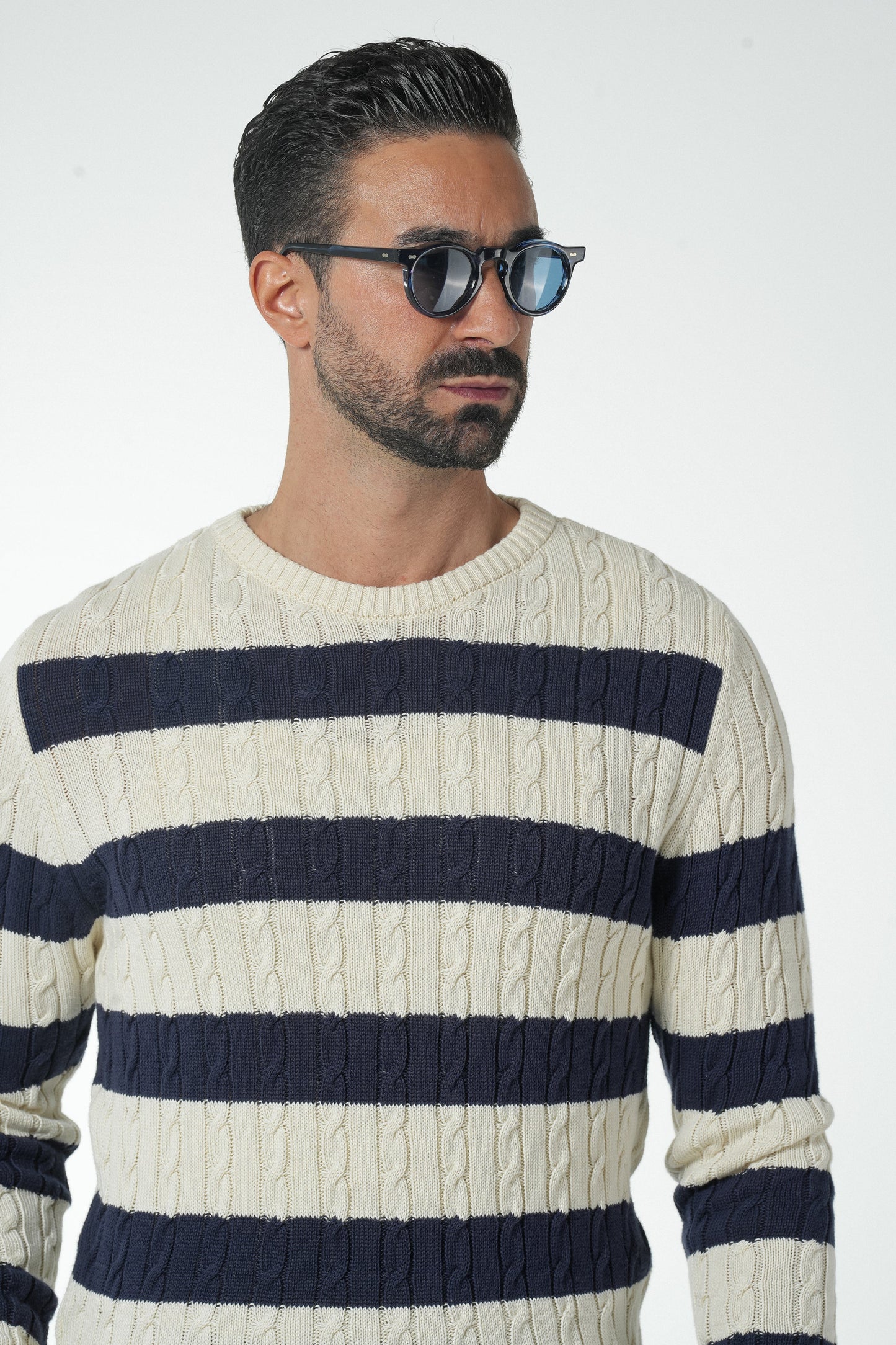 DONATO NAVY & PEARL SWEATER